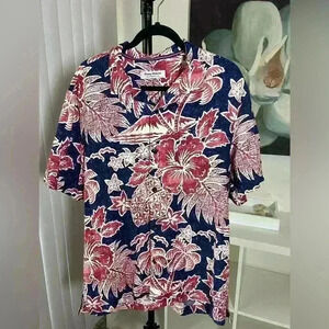 Tommy Bahama Nova Wave Short Sleeve  Men’s Button Down Shirt Size Large